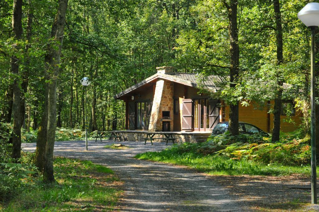 Village De Vacances D'Oignies Экстерьер фото