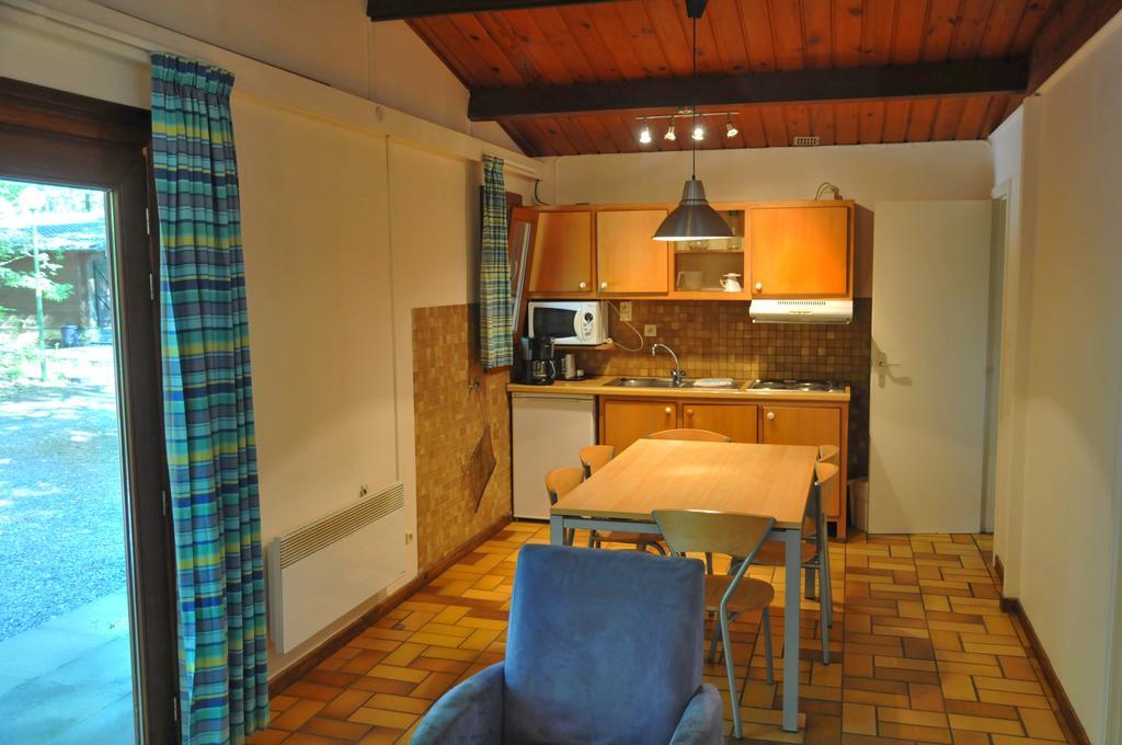 Village De Vacances D'Oignies Экстерьер фото